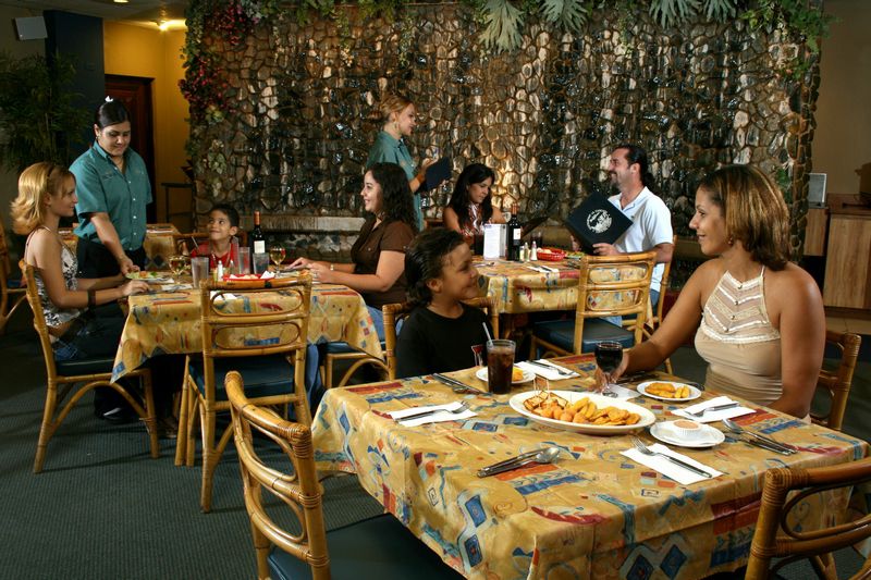בוקרון Parador Boquemar מסעדה תמונה